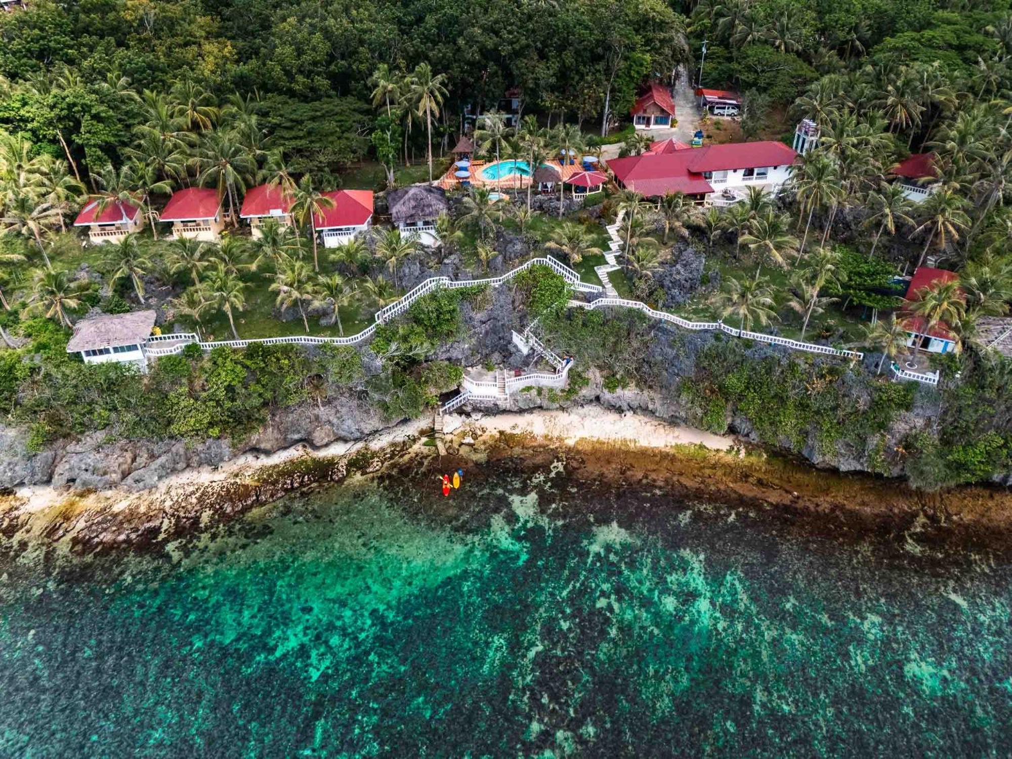 Blue Star Dive And Resort Anda  Eksteriør billede