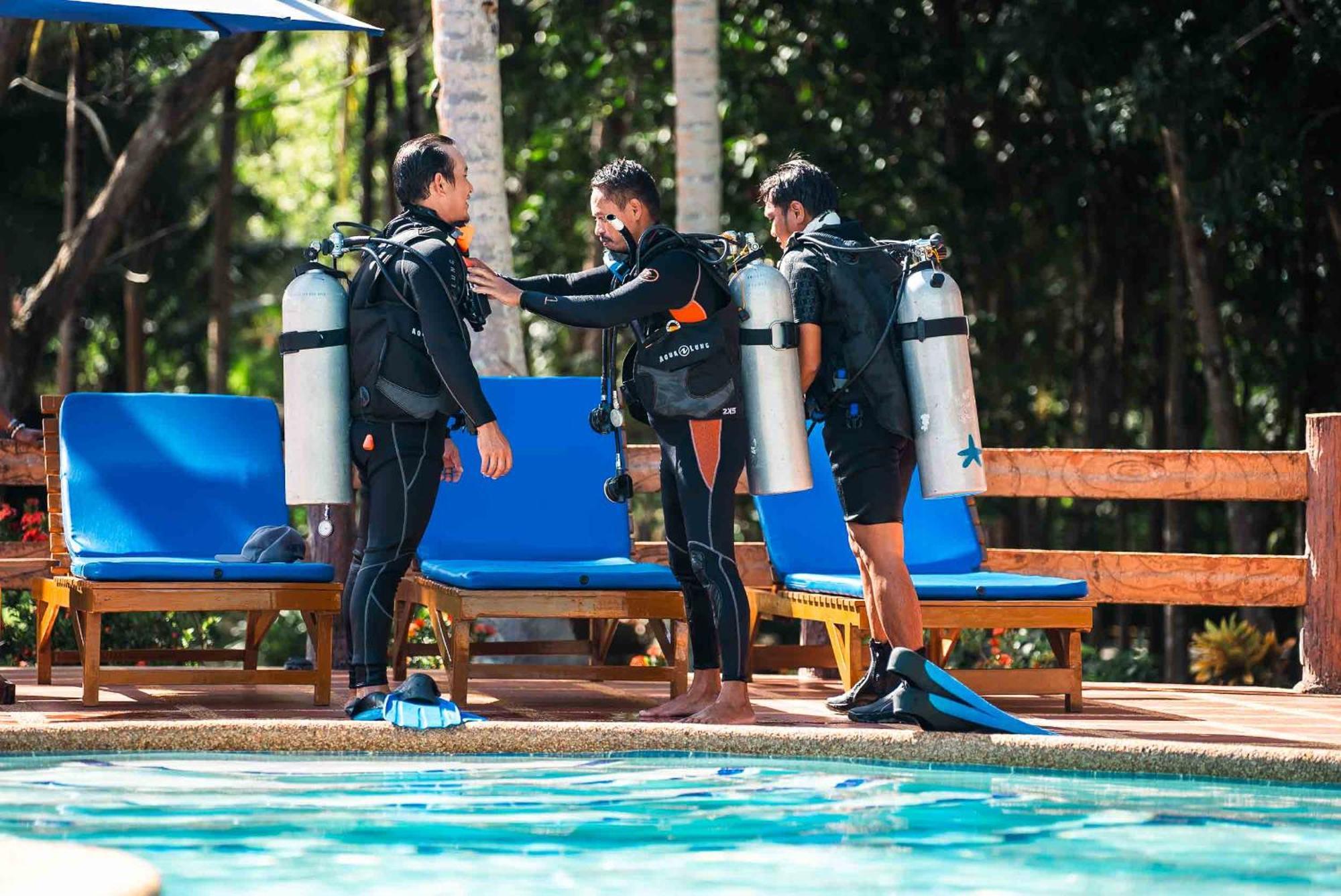 Blue Star Dive And Resort Anda  Eksteriør billede
