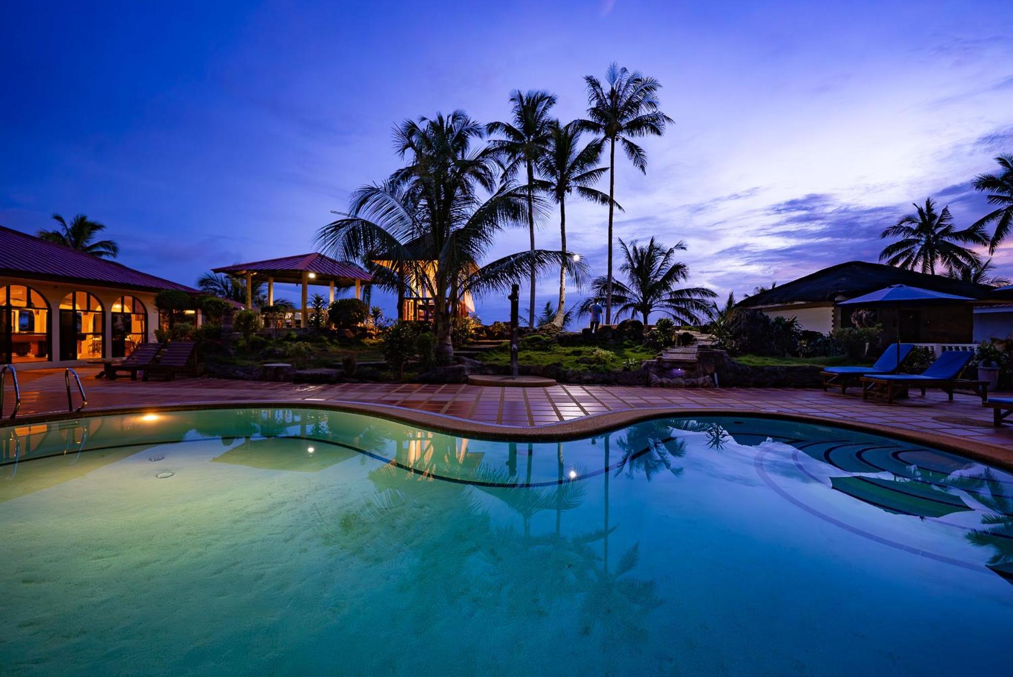 Blue Star Dive And Resort Anda  Eksteriør billede