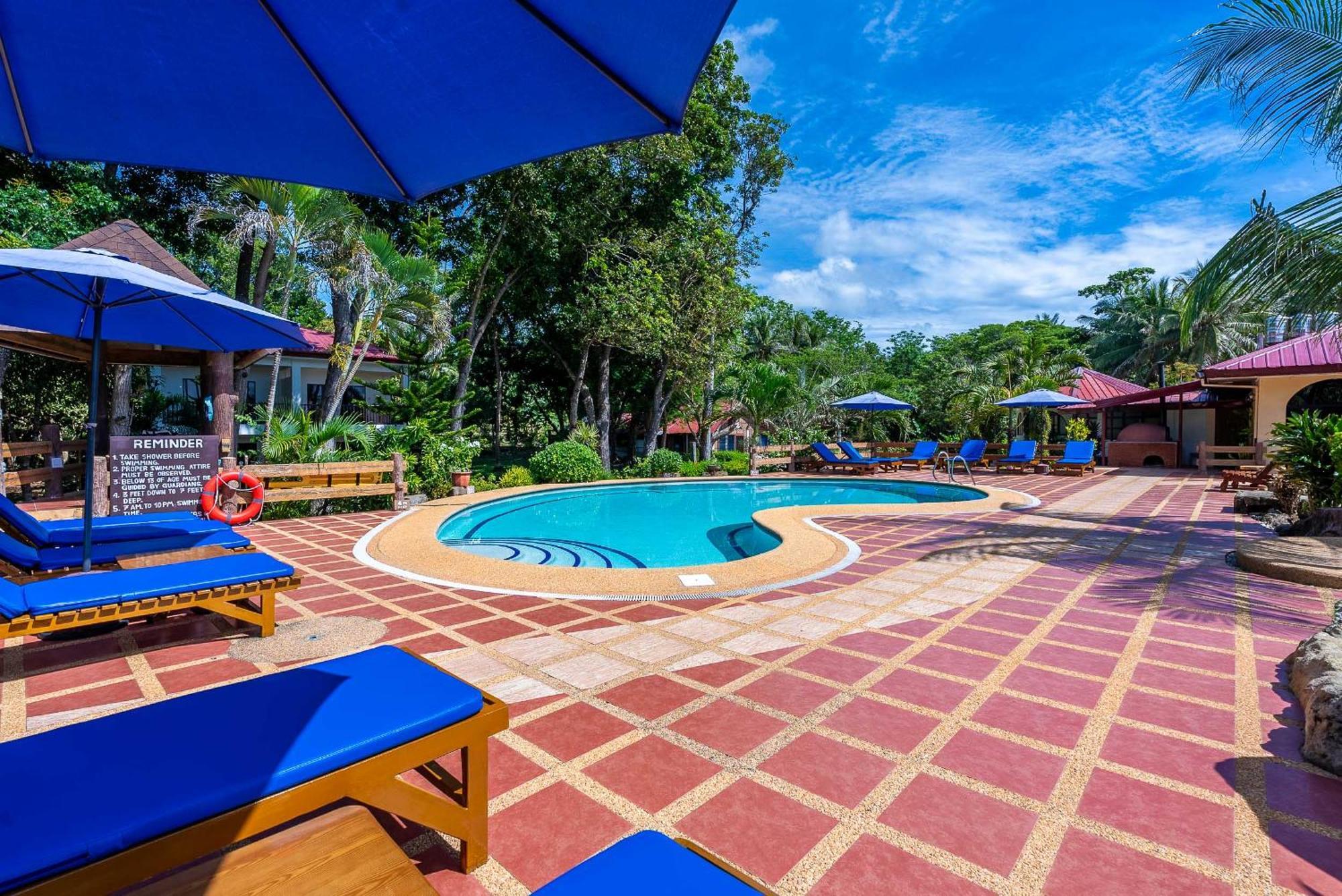 Blue Star Dive And Resort Anda  Eksteriør billede